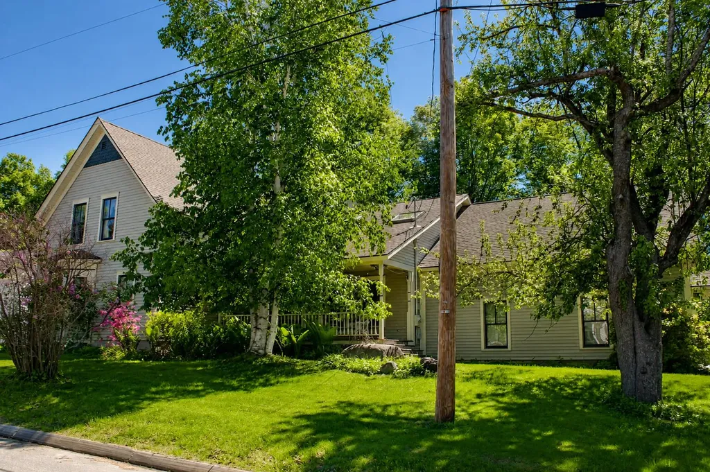 11 High Street Rangeley ME 04970