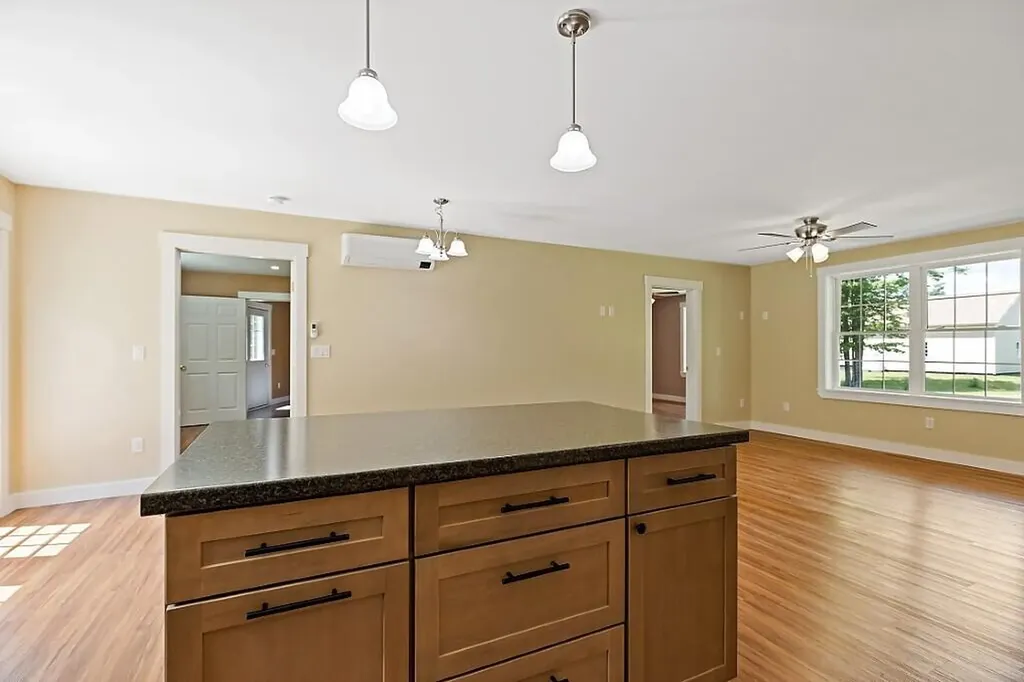 13 Chestnut Street Unity ME 04988
