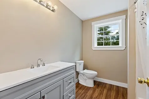 13 Chestnut Street Unity ME 04988
