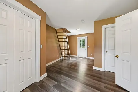 13 Chestnut Street Unity ME 04988