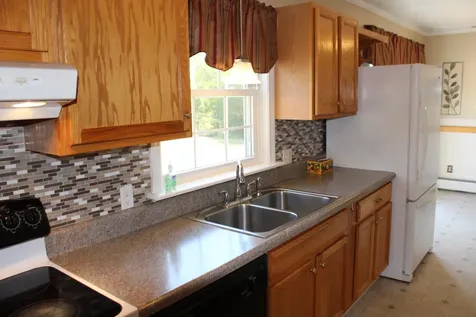 130 Exeter Road Corinth ME 04427
