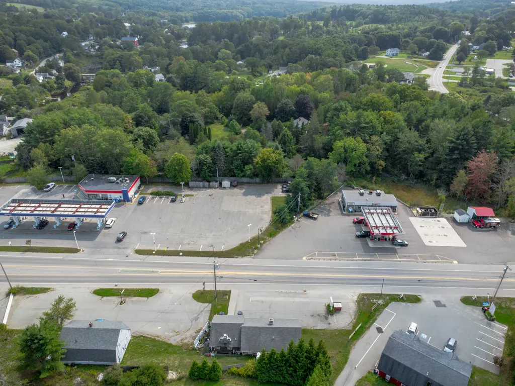 1530 Atlantic Highway Waldoboro ME 04572