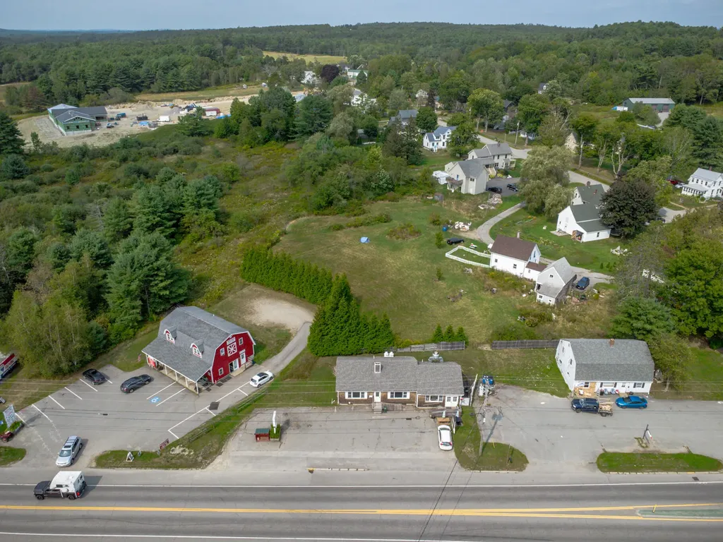 1530 Atlantic Highway Waldoboro ME 04572