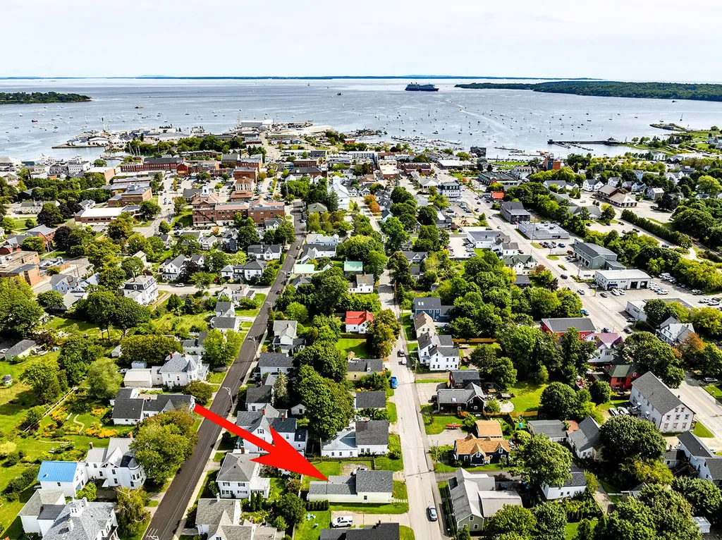 57 Grace Street Rockland ME 04841