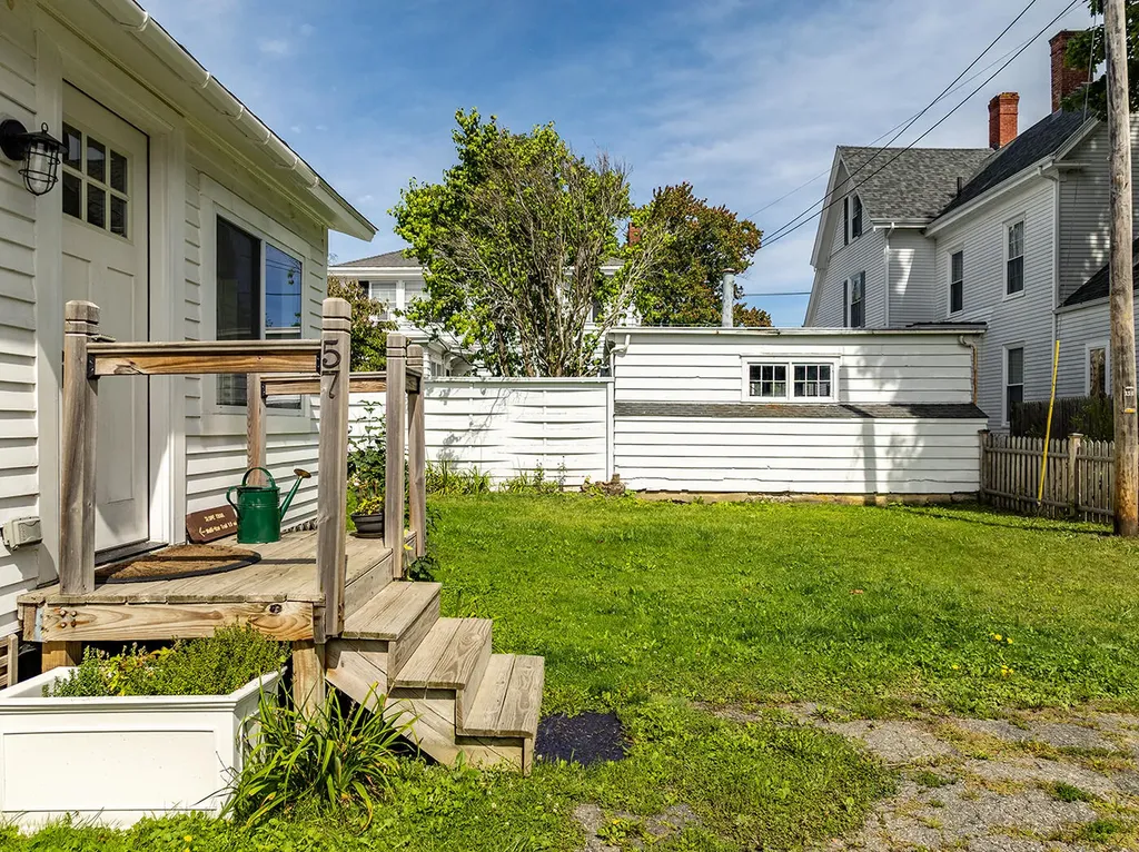 57 Grace Street Rockland ME 04841