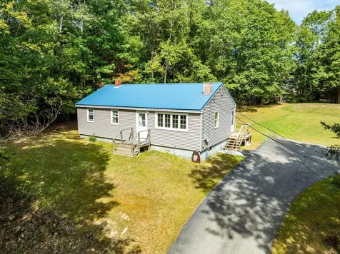 31 Sequoia Drive Freeport ME 04032
