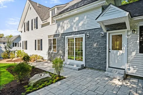 25 Lincoln Street Ellsworth ME 04605
