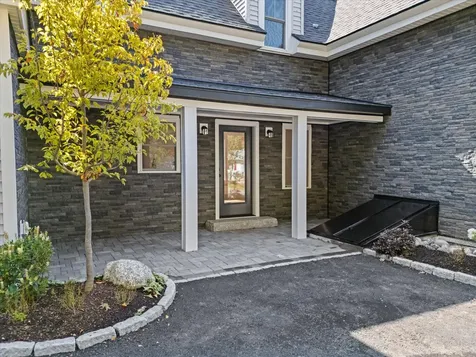 25 Lincoln Street Ellsworth ME 04605