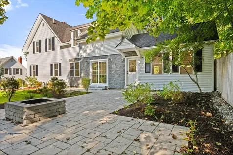 25 Lincoln Street Ellsworth ME 04605