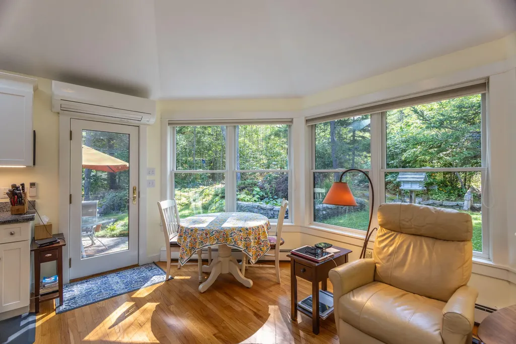 109 Mistic Avenue Rockport ME 04856