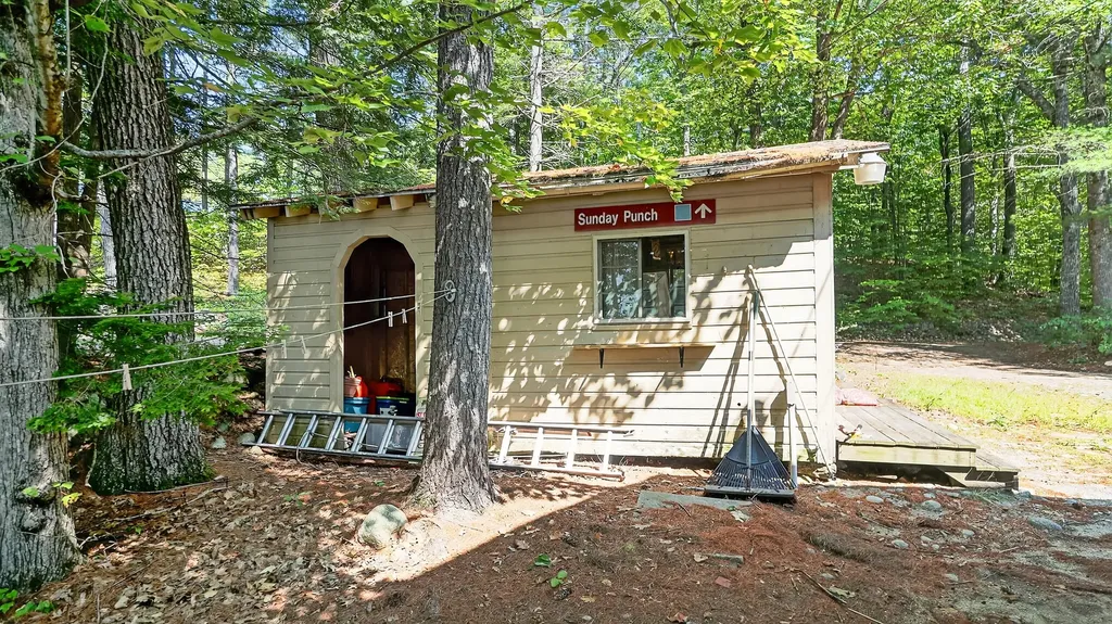 14 Golden Way New Gloucester ME 04260