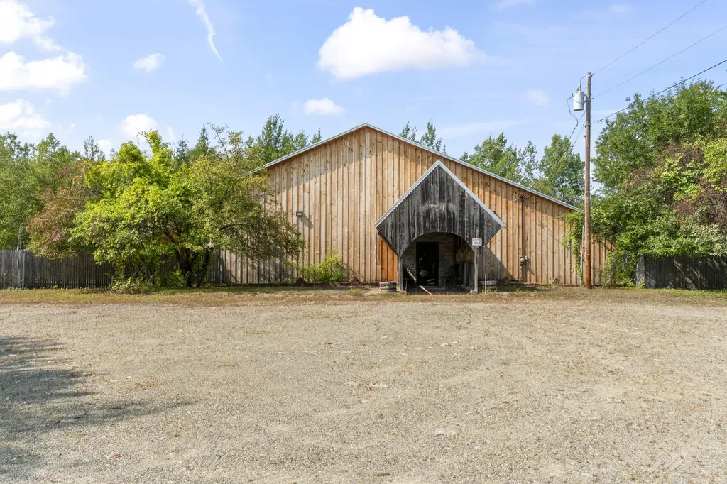13 Commercial Road Kingfield ME 04947