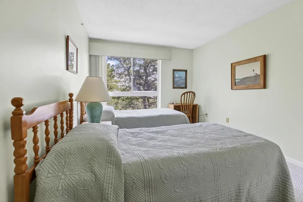 215 E Grand Avenue Old Orchard Beach ME 04064