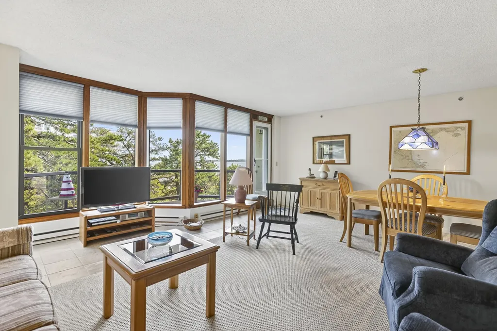 215 E Grand Avenue Old Orchard Beach ME 04064