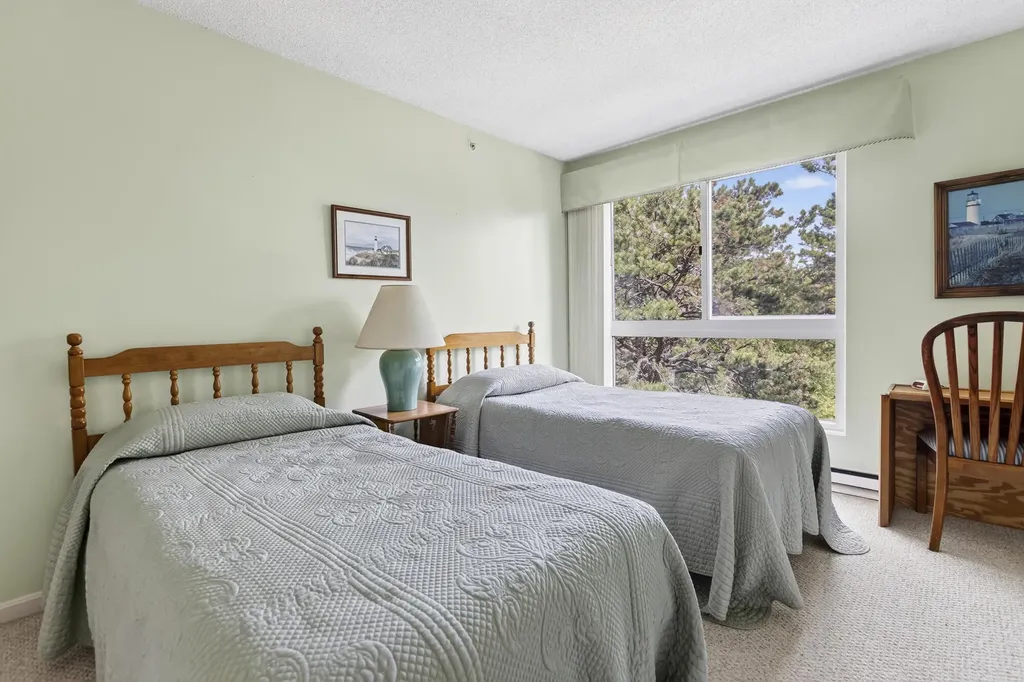 215 E Grand Avenue Old Orchard Beach ME 04064