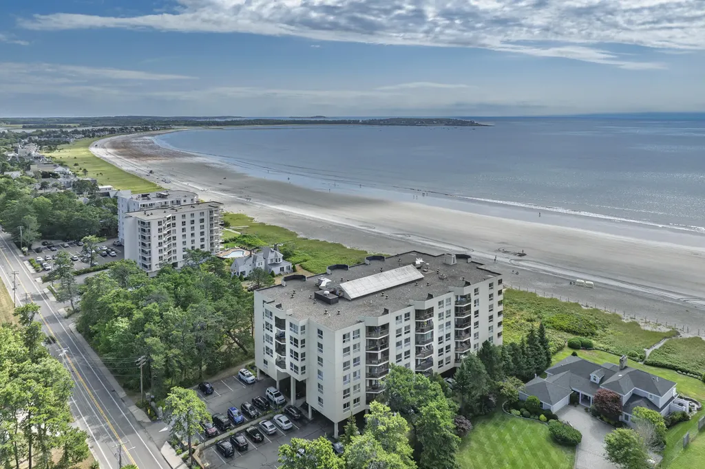 215 E Grand Avenue Old Orchard Beach ME 04064
