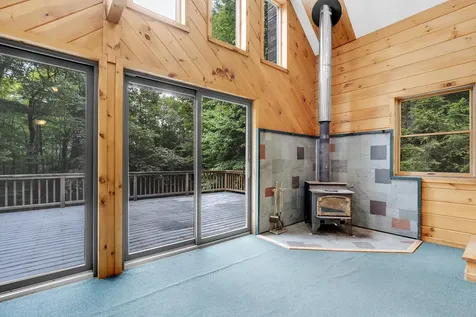 2 Cobble Hill Road Paris ME 04281