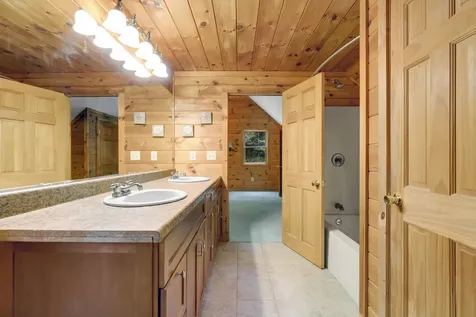 2 Cobble Hill Road Paris ME 04281