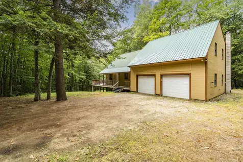 2 Cobble Hill Road Paris ME 04281