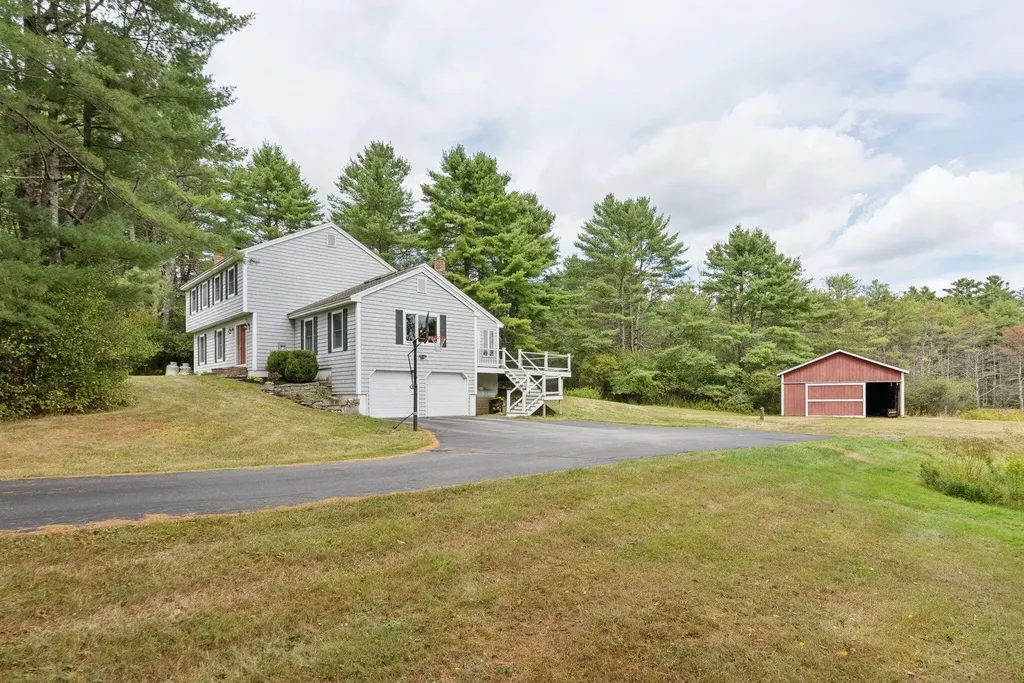 247 Ledge Road Yarmouth ME 04096