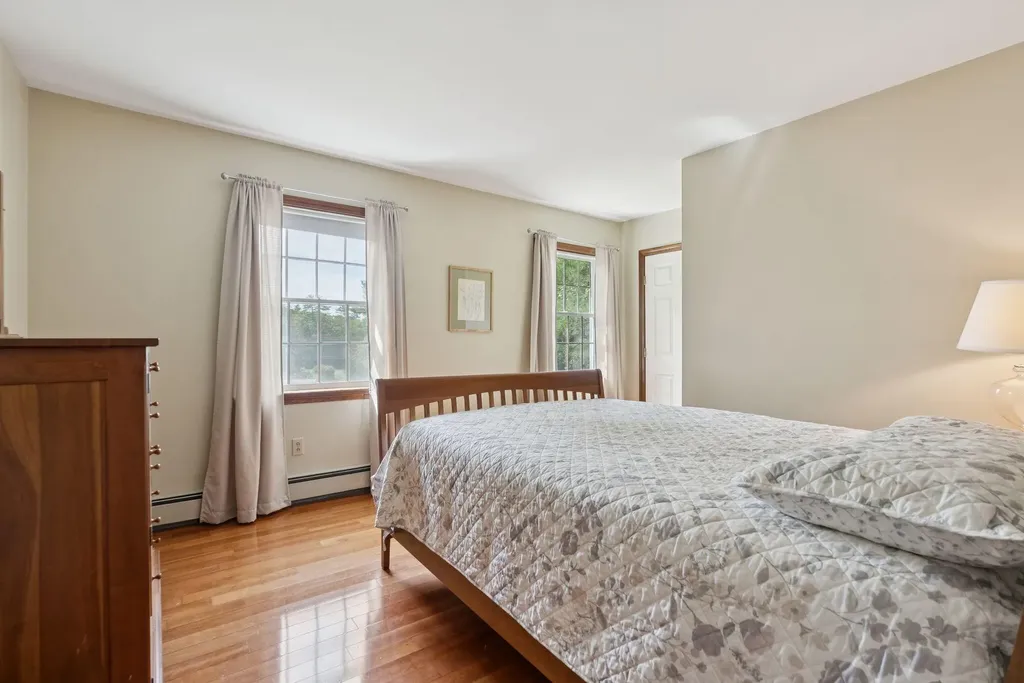 247 Ledge Road Yarmouth ME 04096