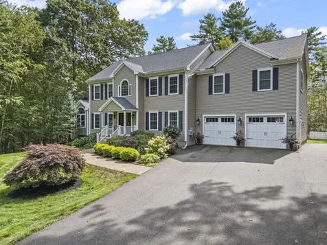 5 Heron Drive York ME 03909