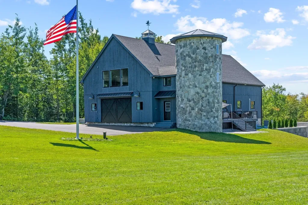 440 Blackstrap Road Falmouth ME 04105
