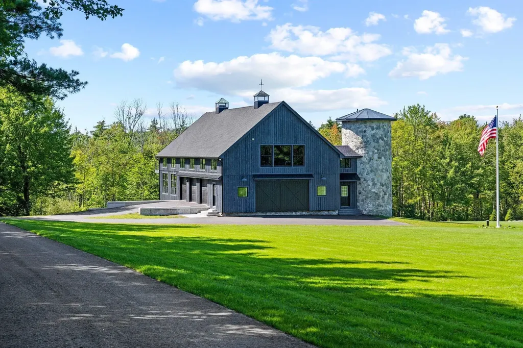 440 Blackstrap Road Falmouth ME 04105