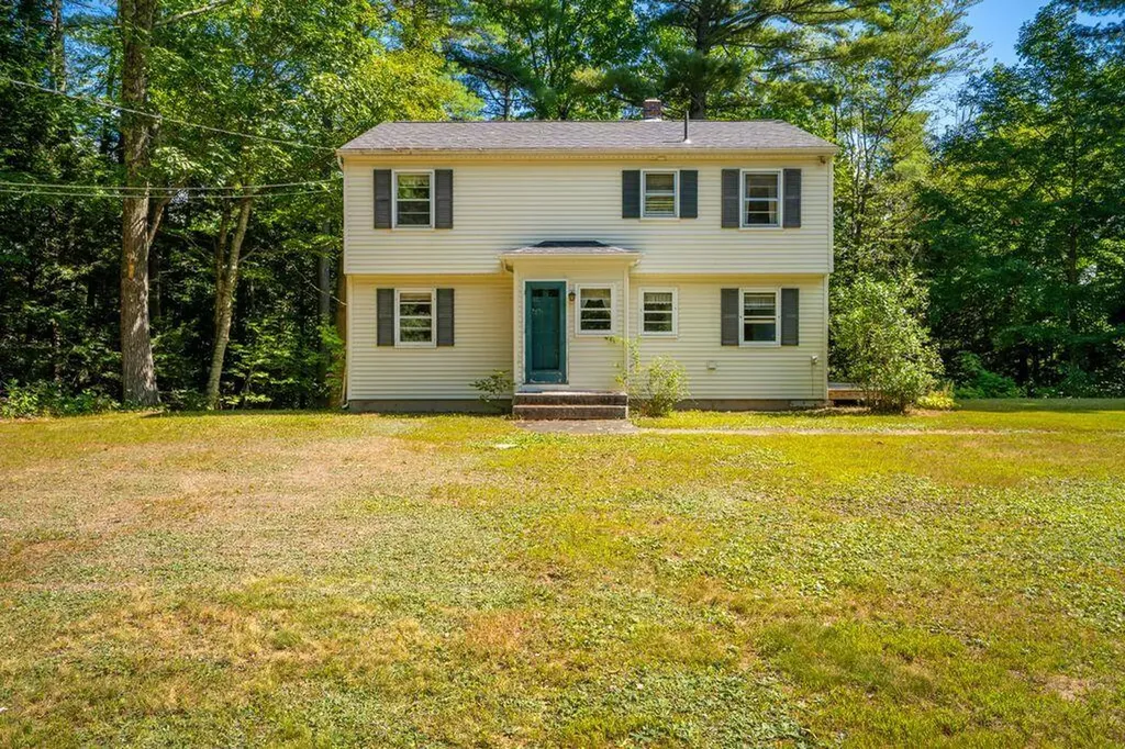 22 Guerette Road Winthrop ME 04364