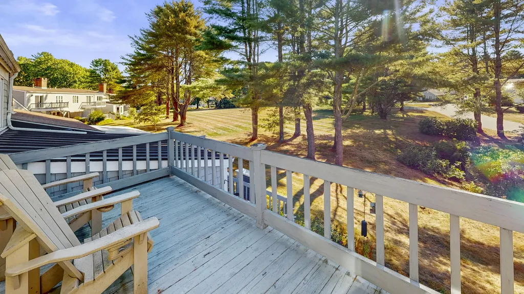52 Blueberry Cove Road Yarmouth ME 04096