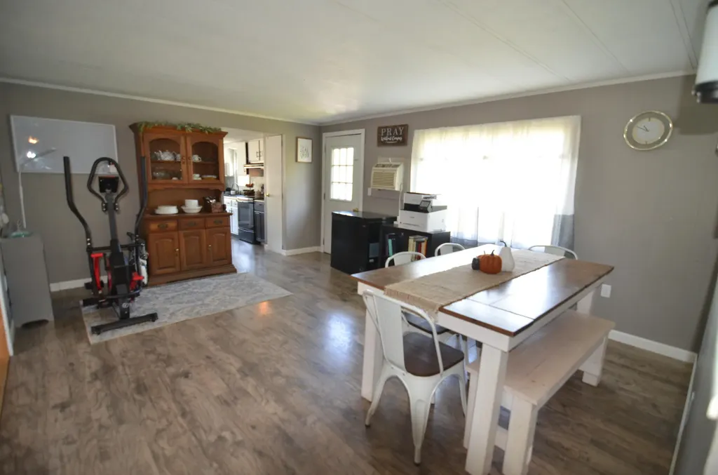 33 Coles Corner Road Winterport ME 04496