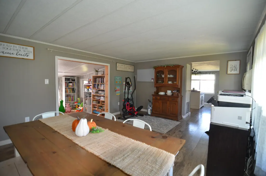 33 Coles Corner Road Winterport ME 04496
