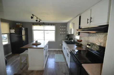 33 Coles Corner Road Winterport ME 04496