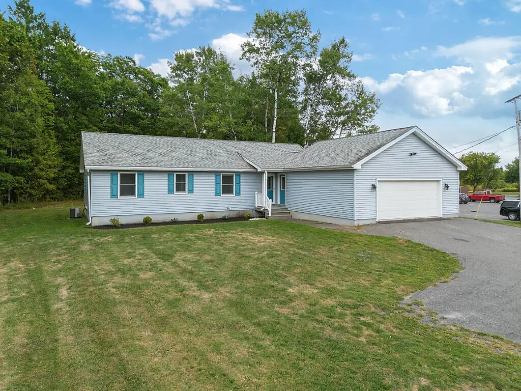 242 China Road Winslow ME 04901