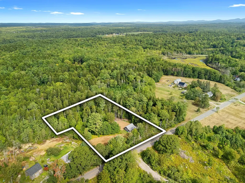 207 Pleasant Point Road Cushing ME 04563