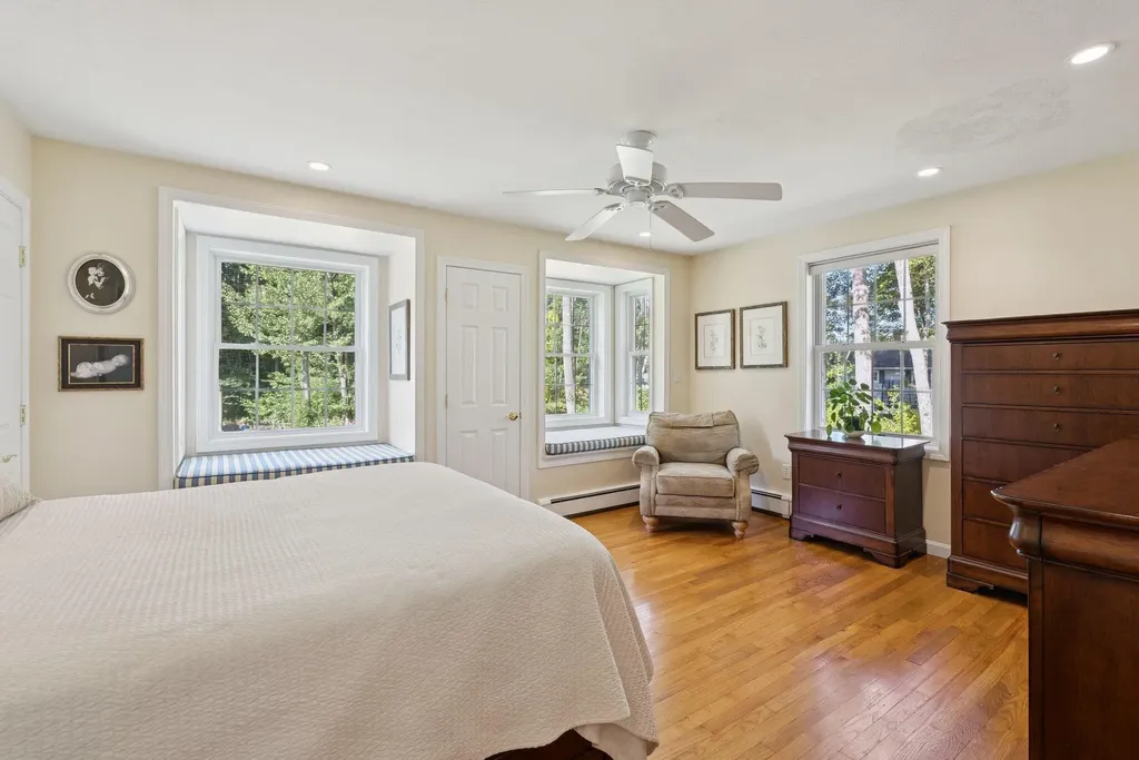 56 Two Rod Road Scarborough ME 04074
