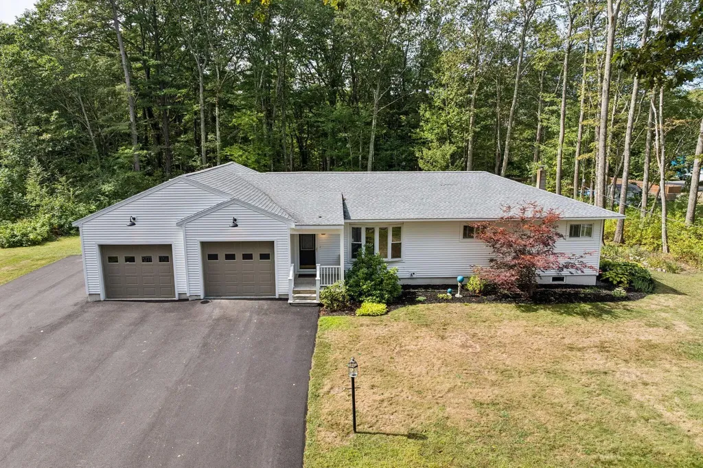 56 Two Rod Road Scarborough ME 04074