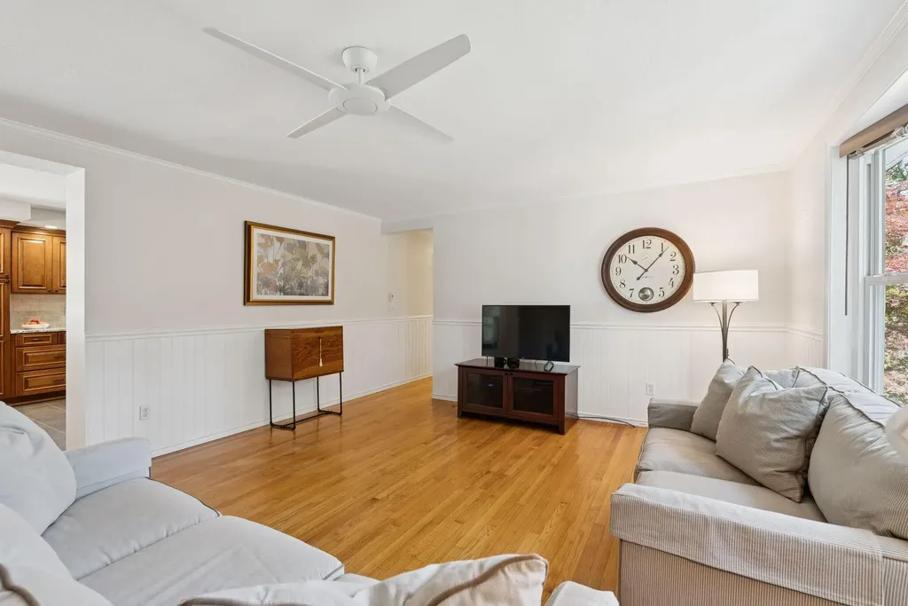 56 Two Rod Road Scarborough ME 04074