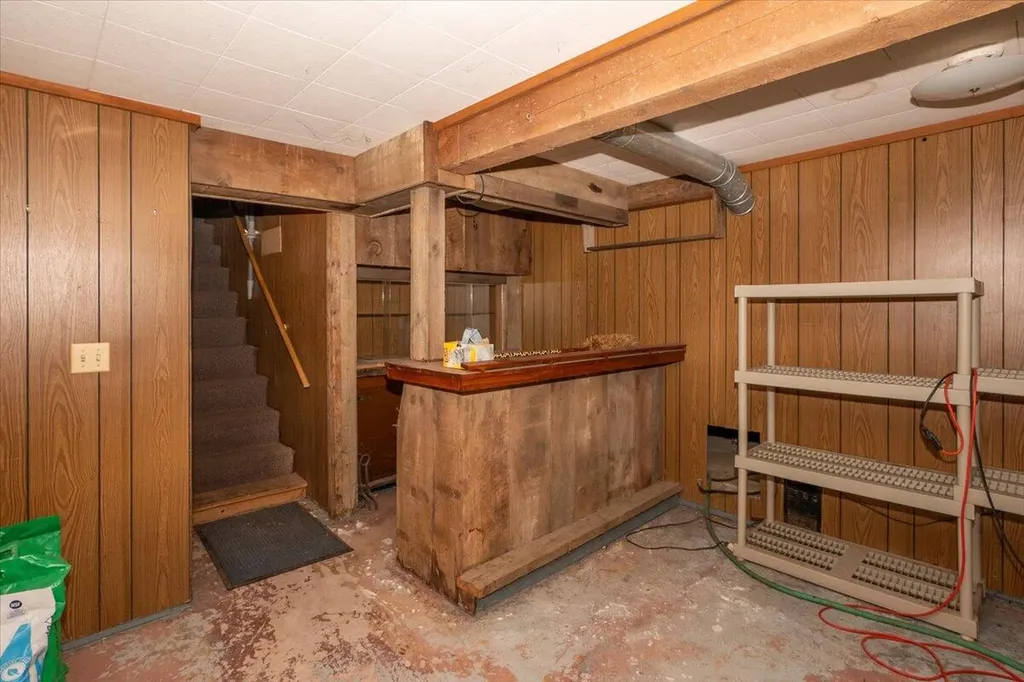 22 Sand Hill Road Wiscasset ME 04578