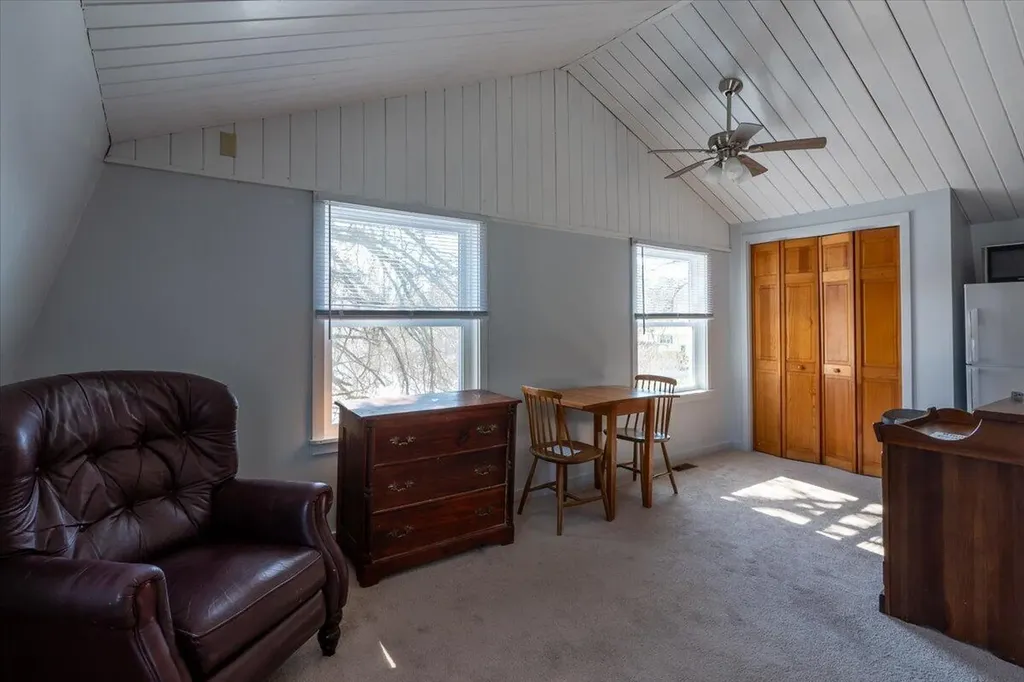 22 Sand Hill Road Wiscasset ME 04578