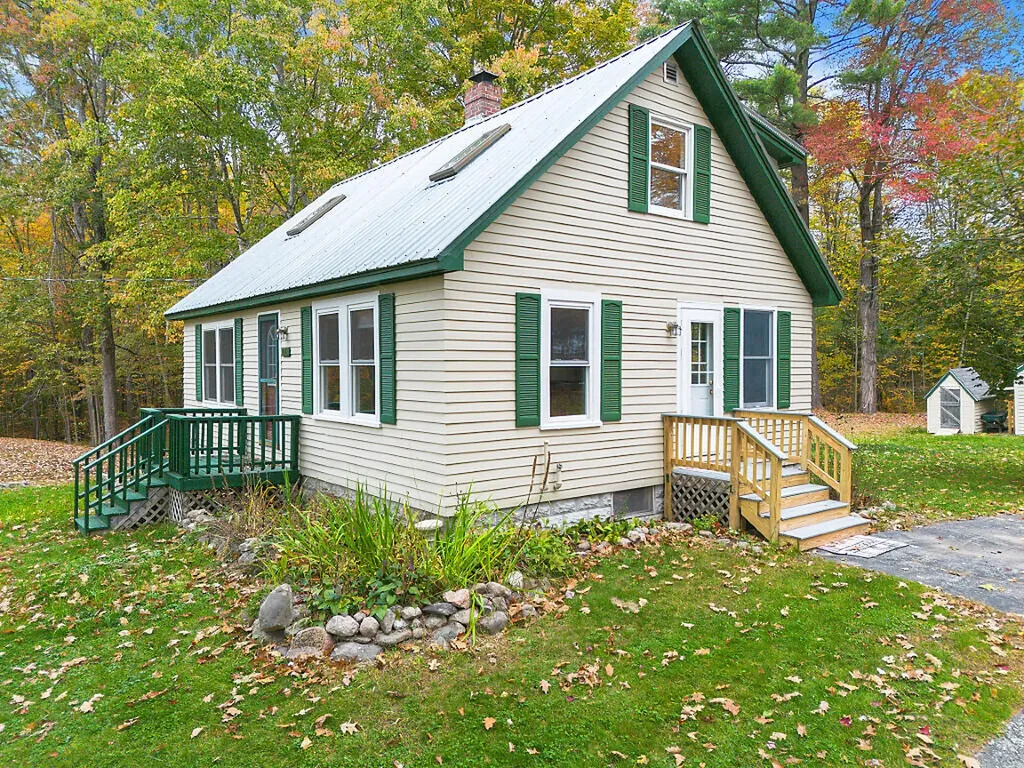 1278 Naples Road Harrison ME 04040