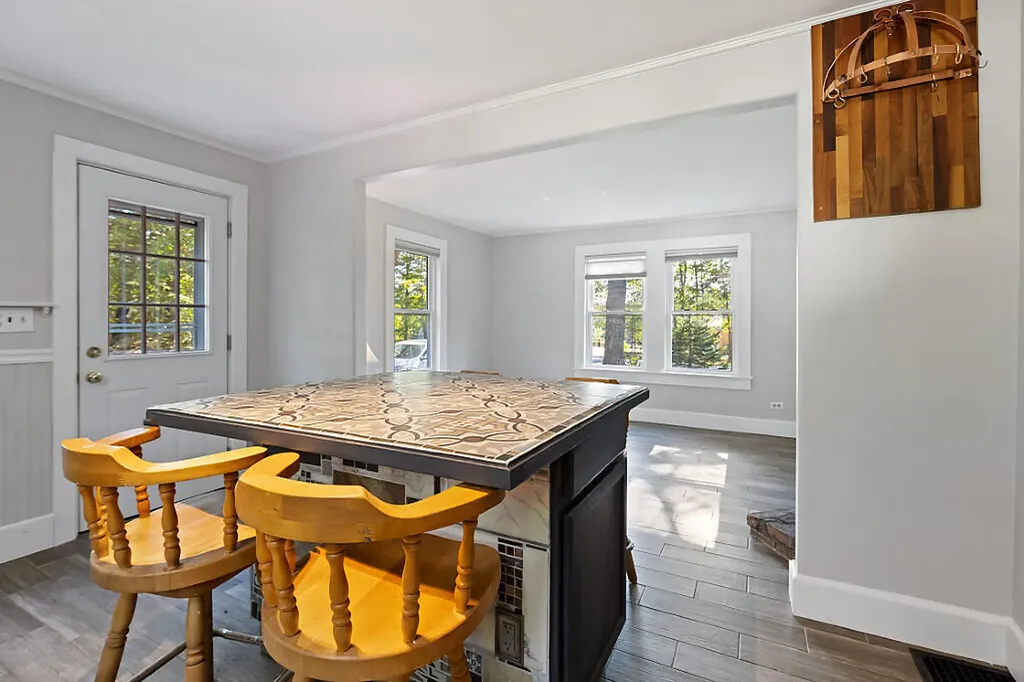 1278 Naples Road Harrison ME 04040