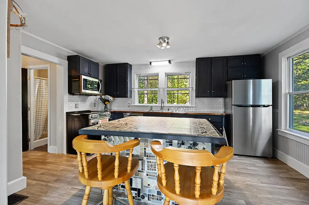 1278 Naples Road Harrison ME 04040