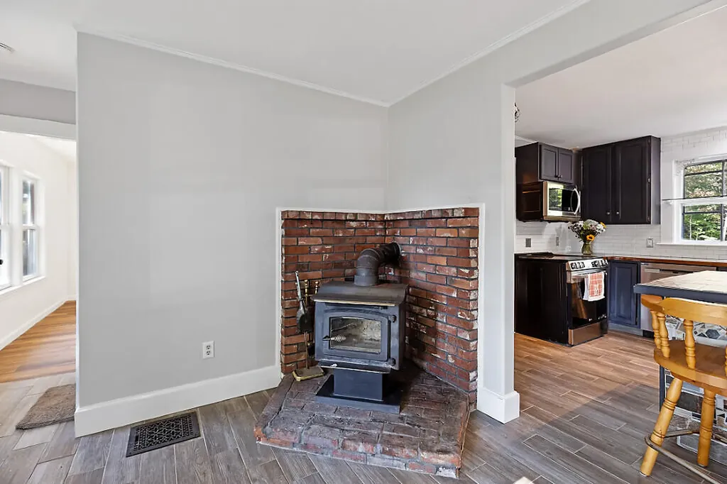 1278 Naples Road Harrison ME 04040