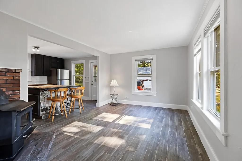 1278 Naples Road Harrison ME 04040