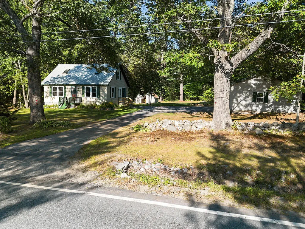 1278 Naples Road Harrison ME 04040