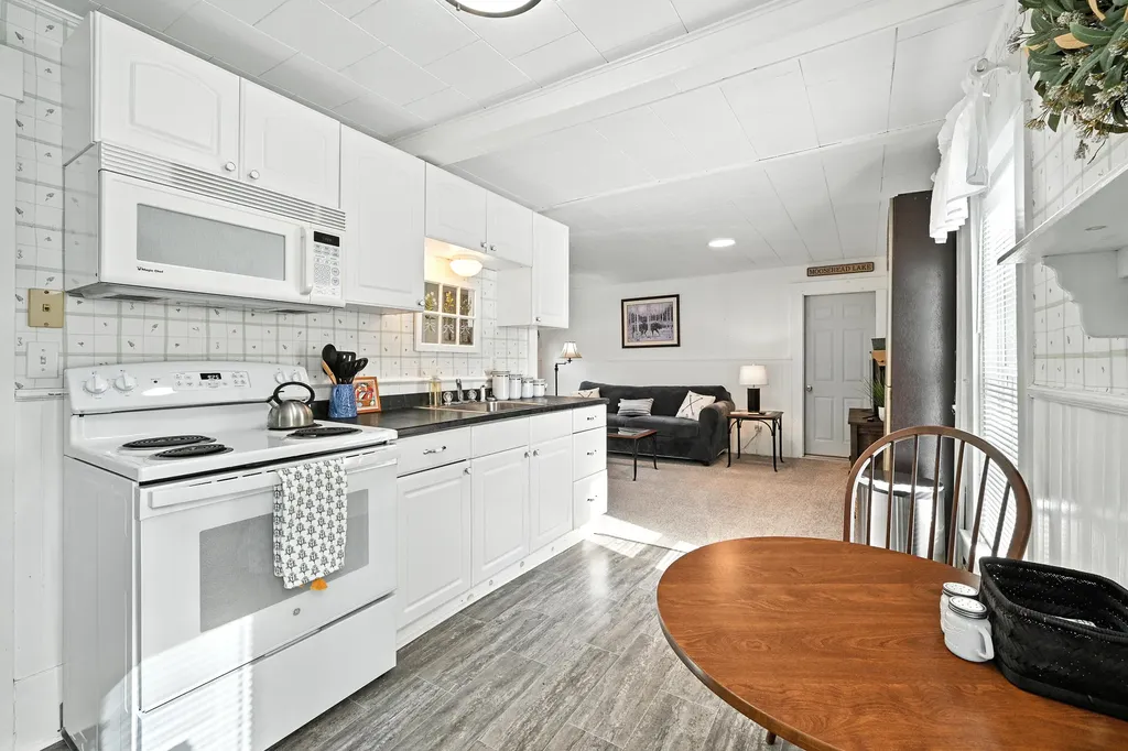 7 N Maple Street Greenville ME 04441