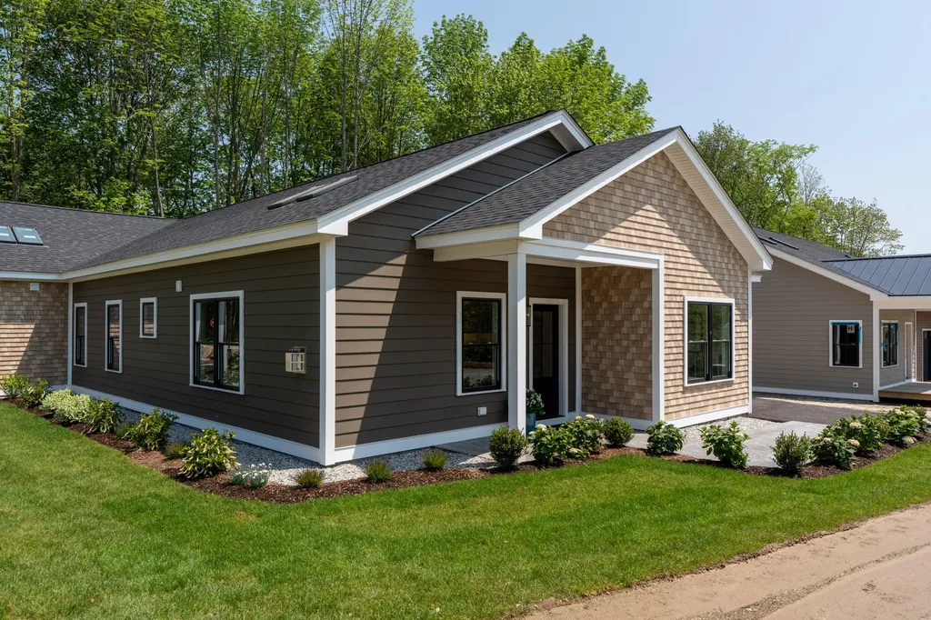 17 Daybreak Lane Windham ME 04062