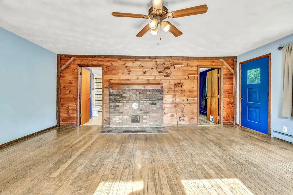 66 Summer Street Oakland ME 04963