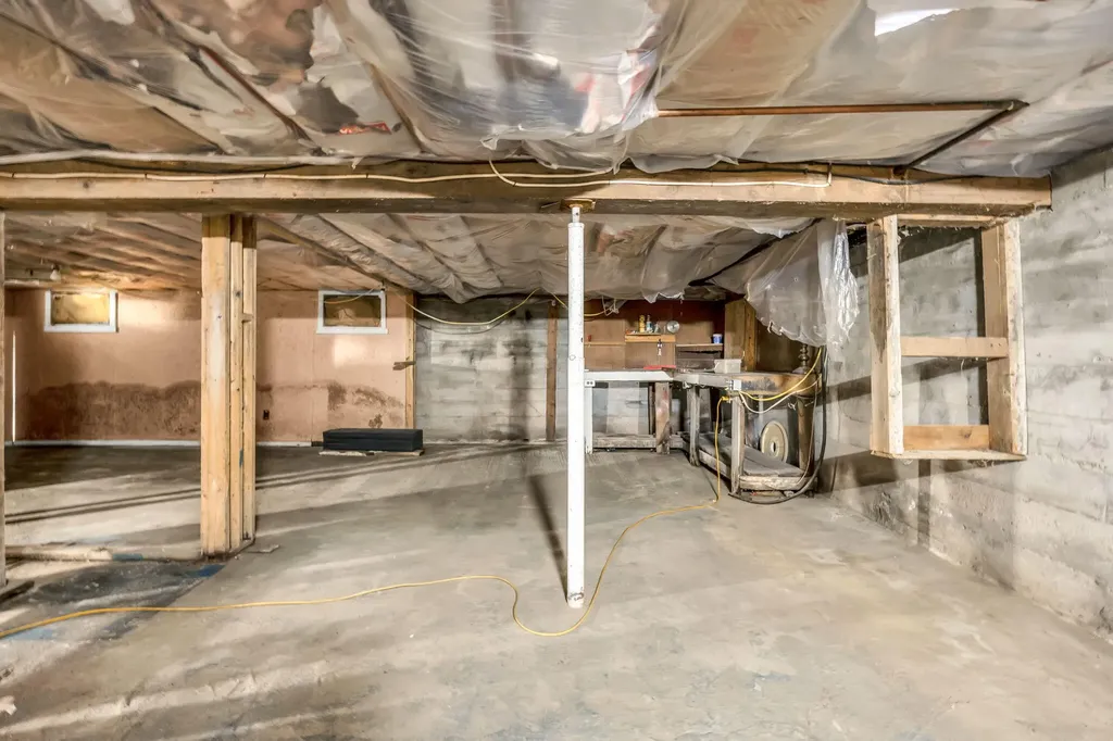 66 Summer Street Oakland ME 04963